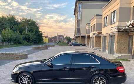 Mercedes-Benz E-Класс, 2010 год, 1 370 000 рублей, 6 фотография