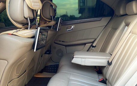 Mercedes-Benz E-Класс, 2010 год, 1 370 000 рублей, 12 фотография