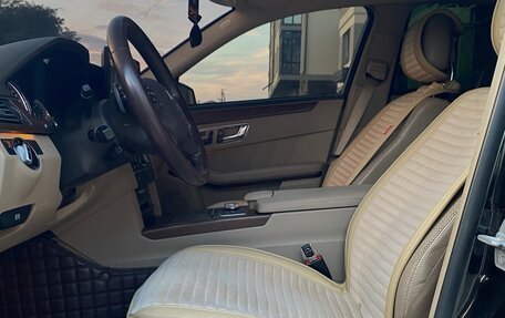 Mercedes-Benz E-Класс, 2010 год, 1 370 000 рублей, 10 фотография