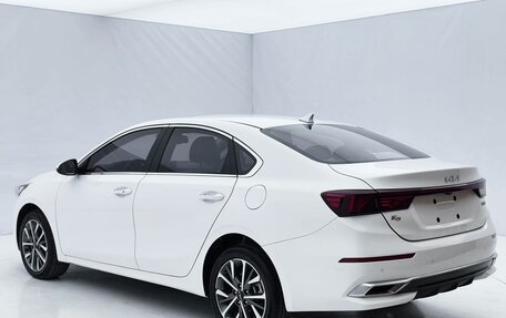 KIA K3, 2023 год, 1 300 000 рублей, 6 фотография