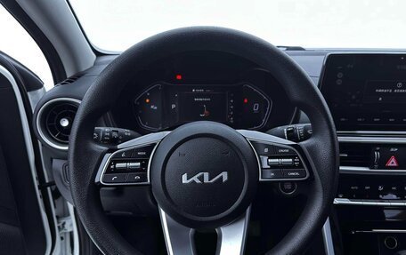 KIA K3, 2023 год, 1 300 000 рублей, 11 фотография