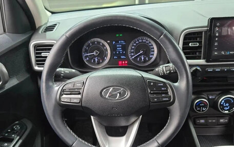 Hyundai Venue I, 2022 год, 1 700 000 рублей, 9 фотография
