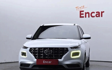 Hyundai Venue I, 2022 год, 1 700 000 рублей, 2 фотография