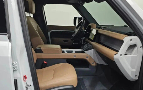 Land Rover Defender II, 2025 год, 9 038 000 рублей, 6 фотография
