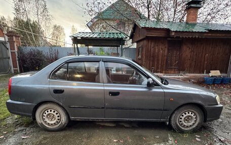 Hyundai Accent II, 2005 год, 310 000 рублей, 3 фотография