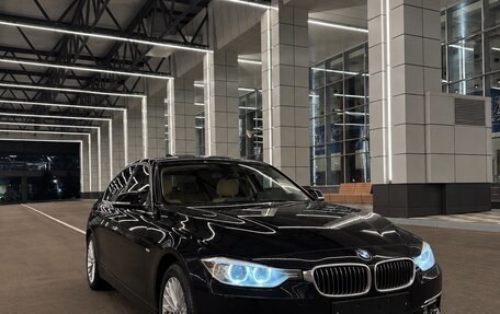 BMW 3 серия, 2013 год, 1 850 000 рублей, 2 фотография