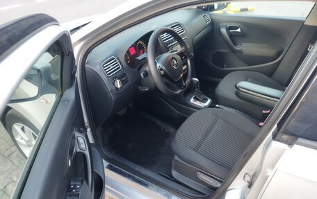 Volkswagen Polo VI (EU Market), 2013 год, 650 000 рублей, 12 фотография