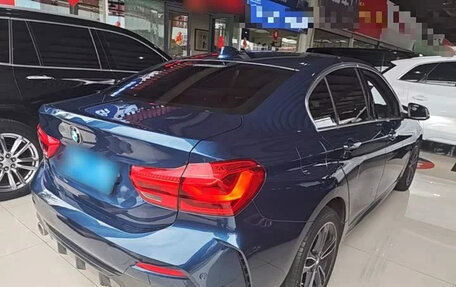 BMW 1 серия, 2023 год, 1 100 000 рублей, 6 фотография