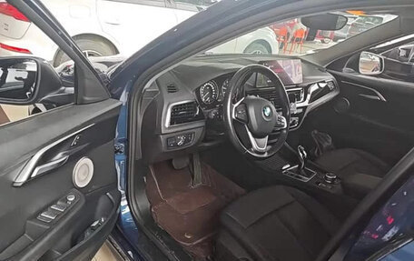 BMW 1 серия, 2023 год, 1 100 000 рублей, 10 фотография