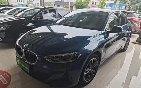 BMW 1 серия, 2023 год, 1 100 000 рублей, 3 фотография