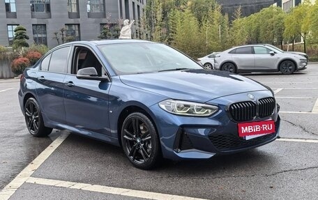 BMW 1 серия, 2023 год, 1 470 000 рублей, 3 фотография