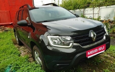 Renault Duster, 2021 год, 2 100 000 рублей, 2 фотография