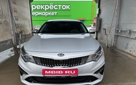 KIA Optima IV, 2019 год, 2 800 000 рублей, 2 фотография