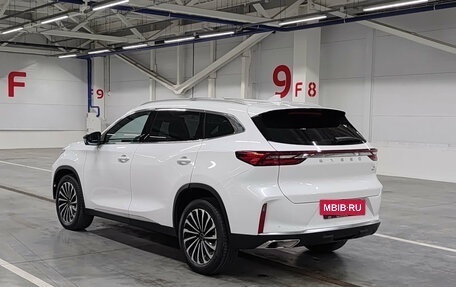 CheryExeed TXL, 2022 год, 1 560 000 рублей, 8 фотография