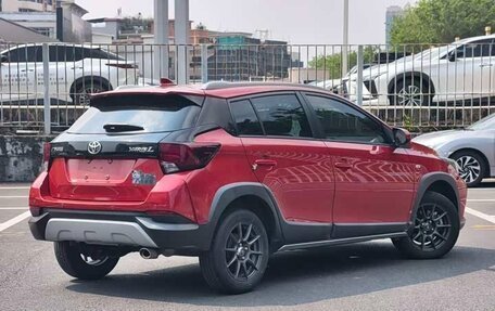 Toyota Yaris XP150 рестайлинг, 2022 год, 1 054 000 рублей, 5 фотография