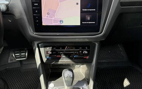 Volkswagen Tiguan II, 2021 год, 4 300 000 рублей, 5 фотография