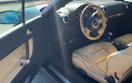 Audi TT, 2002 год, 1 300 000 рублей, 8 фотография