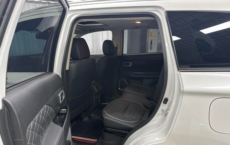 Mitsubishi Outlander III рестайлинг 3, 2021 год, 1 987 700 рублей, 14 фотография