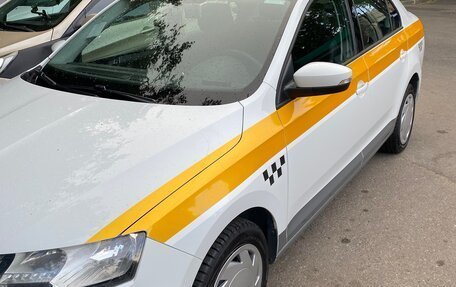 Skoda Rapid I, 2017 год, 1 100 000 рублей, 5 фотография