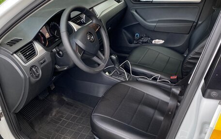 Skoda Rapid I, 2017 год, 1 100 000 рублей, 6 фотография
