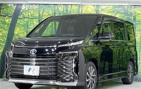 Toyota Noah, 2025 год, 4 900 000 рублей, 1 фотография