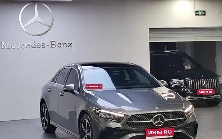 Mercedes-Benz A-Класс, 2023 год, 1 730 020 рублей, 1 фотография