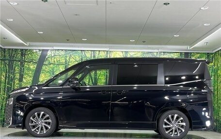 Toyota Noah, 2025 год, 4 900 000 рублей, 2 фотография