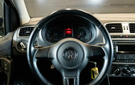 Volkswagen Polo VI (EU Market), 2013 год, 950 000 рублей, 6 фотография
