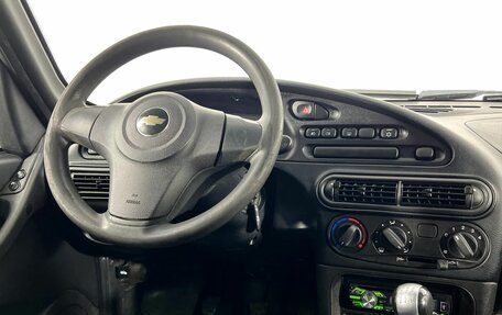 Chevrolet Niva I рестайлинг, 2013 год, 555 000 рублей, 15 фотография