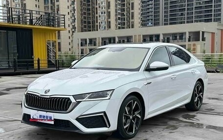 Skoda Octavia IV, 2023 год, 1 960 001 рублей, 1 фотография