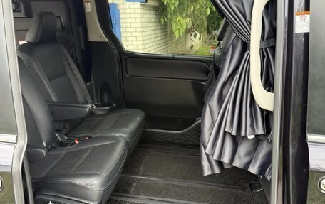 Toyota Esquire I, 2015 год, 2 100 000 рублей, 4 фотография