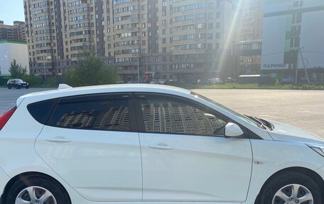 Hyundai Solaris II рестайлинг, 2012 год, 799 999 рублей, 5 фотография