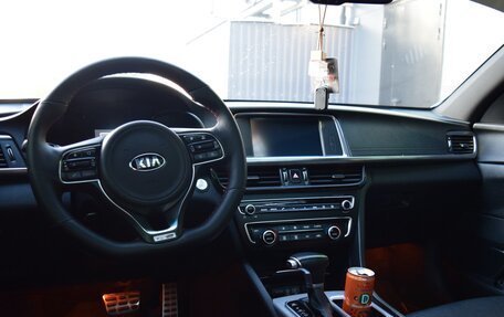 KIA Optima IV, 2018 год, 2 300 000 рублей, 7 фотография