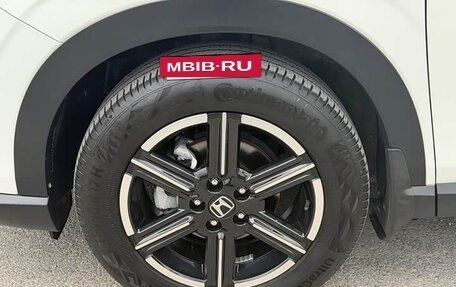 Honda Vezel, 2023 год, 1 350 000 рублей, 17 фотография