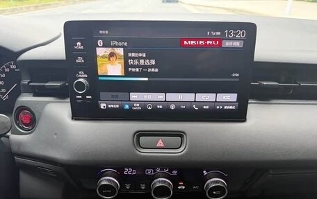 Honda Vezel, 2023 год, 1 350 000 рублей, 9 фотография