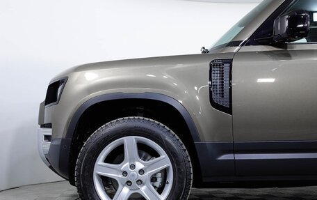 Land Rover Defender II, 2022 год, 6 100 000 рублей, 5 фотография