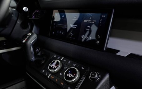 Land Rover Defender II, 2022 год, 6 100 000 рублей, 18 фотография