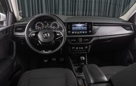 Skoda Rapid II, 2021 год, 1 525 000 рублей, 6 фотография