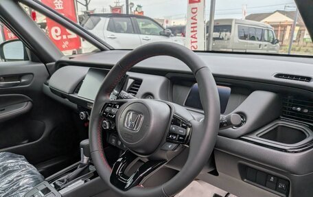 Honda Fit, 2024 год, 1 100 000 рублей, 8 фотография
