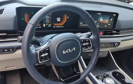 KIA Carnival, 2025 год, 6 270 000 рублей, 15 фотография
