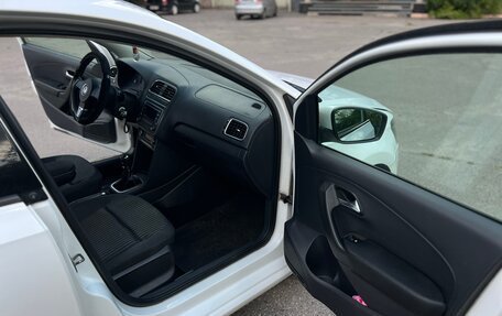 Volkswagen Polo VI (EU Market), 2012 год, 755 000 рублей, 13 фотография