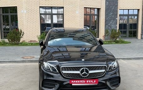 Mercedes-Benz E-Класс, 2016 год, 2 999 999 рублей, 6 фотография