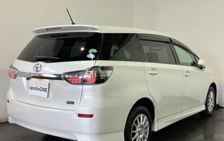 Toyota Wish II, 2016 год, 1 260 000 рублей, 4 фотография
