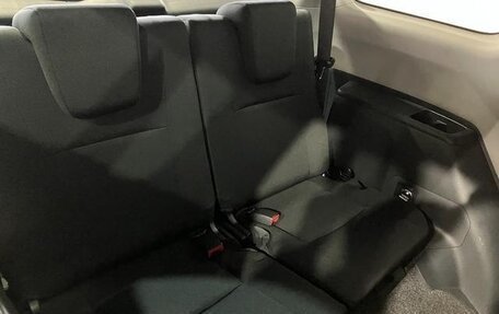 Toyota Wish II, 2016 год, 1 260 000 рублей, 19 фотография