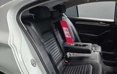 Volkswagen Passat B8 рестайлинг, 2022 год, 2 360 000 рублей, 23 фотография