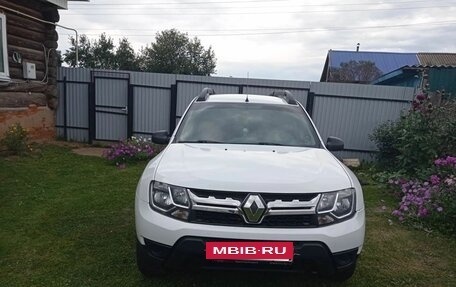 Renault Duster I рестайлинг, 2018 год, 888 000 рублей, 3 фотография