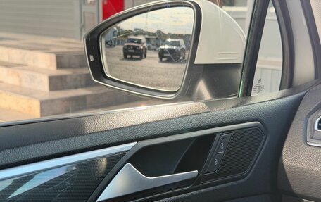 Volkswagen Tiguan II, 2018 год, 2 280 000 рублей, 25 фотография