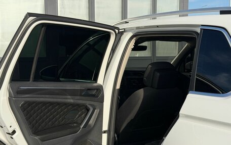 Volkswagen Tiguan II, 2018 год, 2 280 000 рублей, 28 фотография