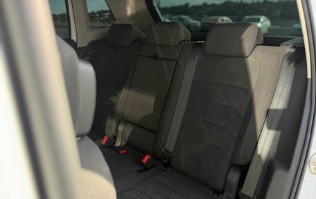Volkswagen Tiguan II, 2018 год, 2 280 000 рублей, 30 фотография