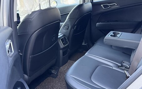 KIA Sportage IV рестайлинг, 2022 год, 2 300 000 рублей, 6 фотография